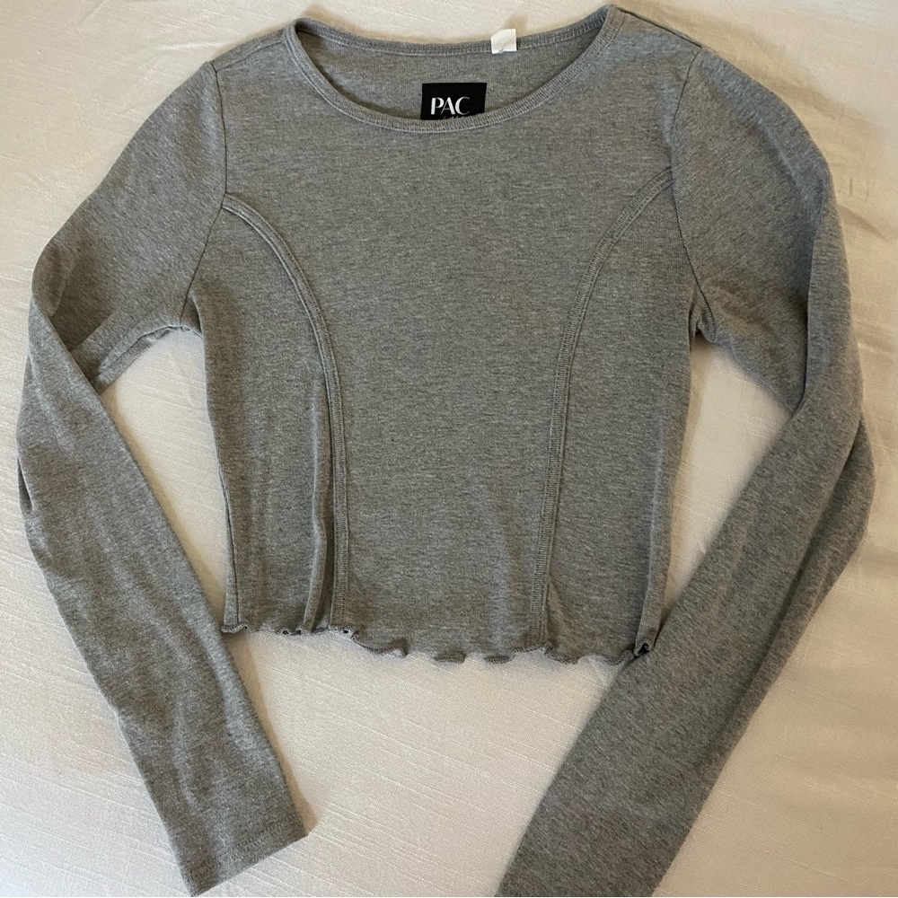 Pacsun cropped long sleeve